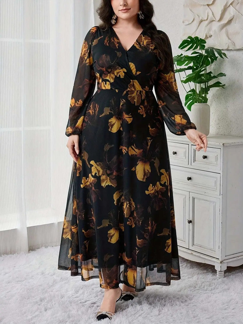 Nautiful Women A-line Black, Yellow Maxi/Full Length Dress