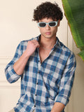Royal Blue Men Regular Fit Solid Spread Collar Casual Shirt