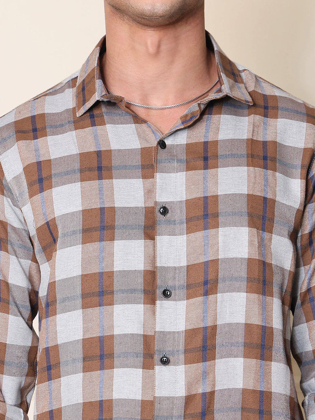 Rust Men Regular Fit Solid Casual Shirt